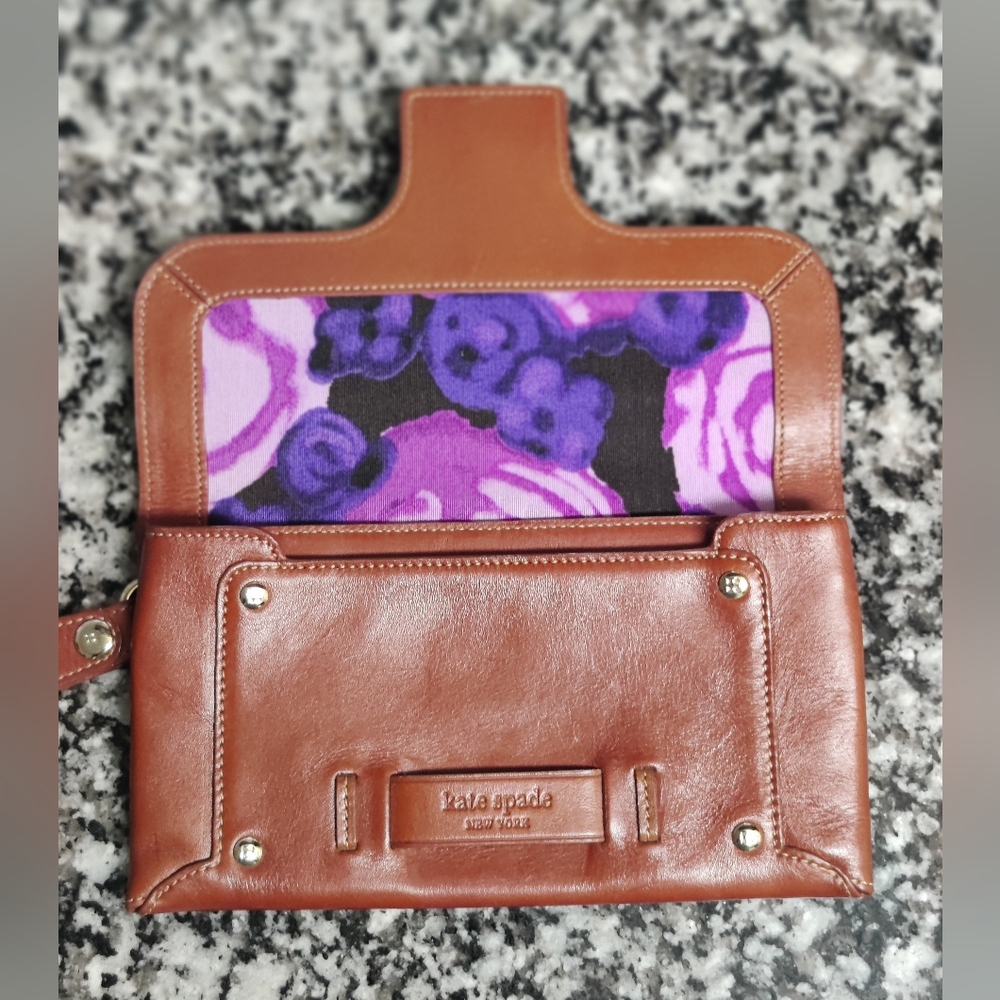 Kate Spade Wristlet - Picture 9 of 14
